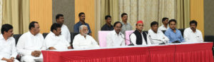 Akhilesh Yadav Addressing Press Conference with Telangana CM KCR at Hyderabad (21)