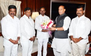 KCR met Union Home Minister Rajnath Singh (5)