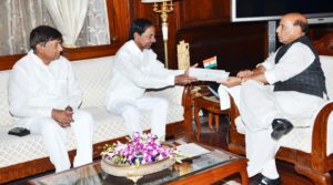 KCR met Union Home Minister Rajnath Singh (6)