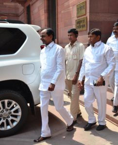 KCR met Union Home Minister Rajnath Singh (9)