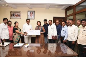 Telangana Director of Municipal Administration donated the HUDCO Rs 1 Lakh Cash Prize to CM Relief Fund