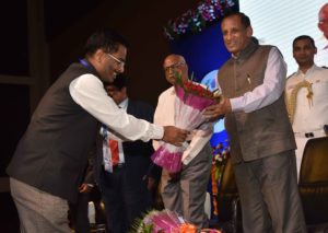 Governor E.S.L. Narasimhan participated as Chief Guest at the Income Tax Day Celebrations (6)