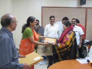 Officers from Odisha Greatly Impressed by Telangana Handloom Sector (3)