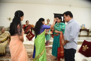 TRS MP Kavitha Tying Rakhi to Minister KT Rama Rao (6)