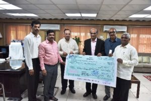 APGVB employees donate Rs.55 Lakh to Kerala Distress Relief Fund (1)