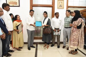 We Hub Cheque distribution