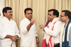 SMT Leadership Meets Minister KTR SMT to Set Up Unit in Telangana (3)