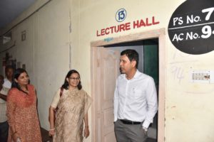 Dr.Rajat Kumar,IAS., Chief Electoral Officer, Telangana visited Polling Station at Bhongir (2)