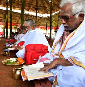 CM KCR Third day SahasraChandiYagam at Yerravalli, Farm House (21)