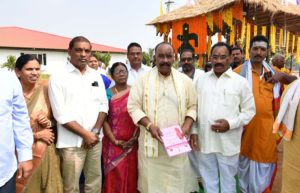 CM KCR Third day SahasraChandiYagam at Yerravalli, Farm House (26)