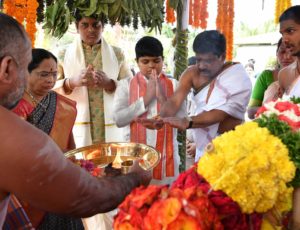 CM KCR Third day SahasraChandiYagam at Yerravalli, Farm House (30)