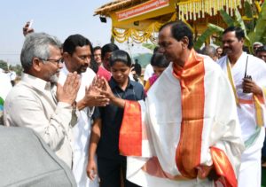 CM KCR Third day SahasraChandiYagam at Yerravalli, Farm House (8)