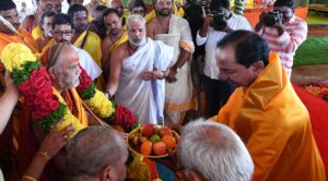 Five Day SahasraChandiYagam Commenced at Farm House of KCR (20)