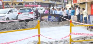 Principal Secretary (MA&UD) Inspected VDCC Road Works (8)