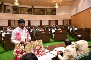 Telangana MLAs take oath in Assembly, (100)