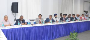 15th Finance Commission Chairman N.K.Singh & Members Interacting with Economists at ISB, Gachibowli (7)