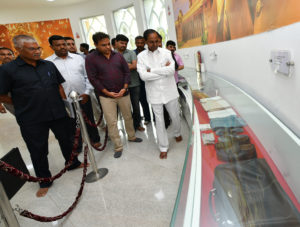 KCR Paid floral tributes to Late A. P. J. Abdul Kalam (10)