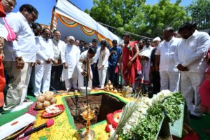 CM KCR Performs Bhoomi Puja for Telangana New Assembly Building (25)