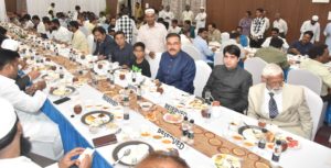 Governor Hosts Iftar Party (11)