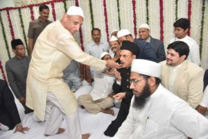 Governor Hosts Iftar Party (4)