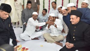 Governor Hosts Iftar Party (5)