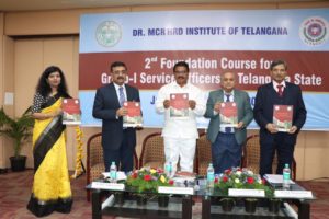 Hon’ble Minister Flags off 2nd FC for Group–I Officers at Dr MCR HRD Institute (4)