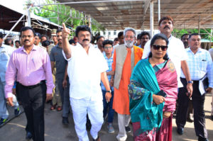 Minister Talasani Srinivas Yadav Monitors Arrangement for Fish Prasadam Distribution (7)