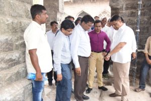 Principal Secretary to Govt. (MA&UD) visits Mozamjahi Market (8)