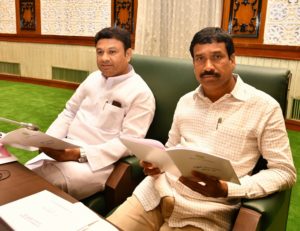 CM KCR Present Full-Fledged Budget 2019 in Telangana Assembly for Year 2019-20 (27)