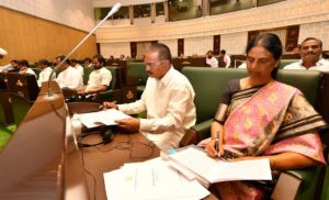 CM KCR Present Full-Fledged Budget 2019 in Telangana Assembly for Year 2019-20 (8)