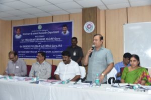 Hon’ble Minister for Animal Husbandry Held a Review Meeting at Dr.MCR HRD Institute (17)