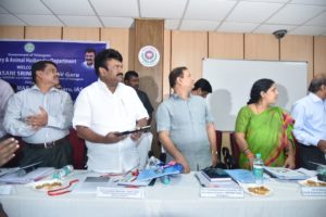 Hon’ble Minister for Animal Husbandry Held a Review Meeting at Dr.MCR HRD Institute (4)