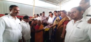 Minister for Home Distributed Bathukamma Sarees (4)