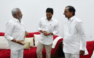 Telangana CM KCR, AP CM Jagan Meet in Hyderabad (13)