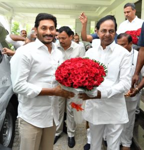 Telangana CM KCR, AP CM Jagan Meet in Hyderabad (19)