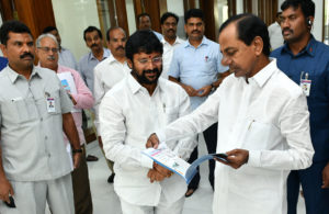 CM KCR Proposes Regatta Competitions in Godavari River (2)