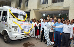 CS Flagged off Metro shuttle services between BRKR Bhavan & Lakdi kapul Metro Station (5)