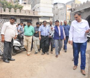 Principal Secretary MA&UD Visits Mojamjahi Market Over Renovation Work (6)