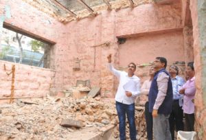 Principal Secretary MA&UD Visits Mojamjahi Market Over Renovation Work (7)