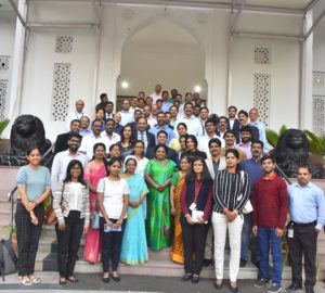 HR Managers of Software Companies Meet with Governor (2)