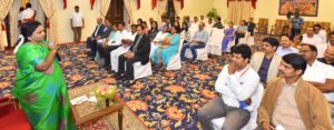 HR Managers of Software Companies Meet with Governor (4)
