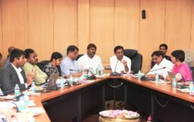 Minister for MA&UD Reviews on GHMC monsoon preparedness plan