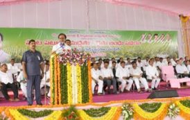 Telangana Chief Minister KCR launches Rythu Bandhu Scheme in Karimnagar