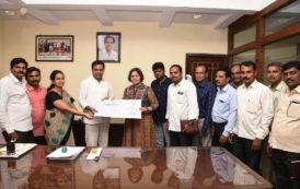 Telangana: Director of Municipal Administration donated the HUDCO Rs 1 Lakh Cash Prize to CM Relief Fund