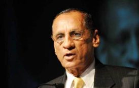 Governor Narasimhan Congratulates Sindhu and Saina Nehwal