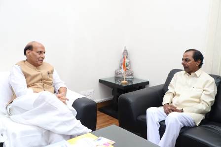 Telangana CM KCR meets Rajnath, seeks fresh order on zonal system