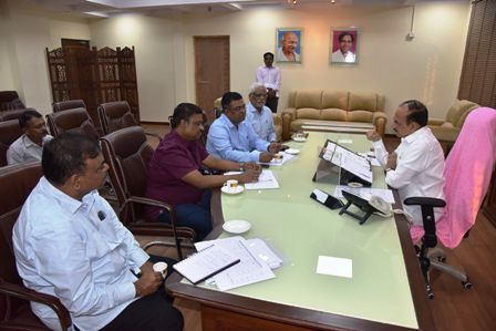 Home Minister Reviewed Minority Welfare Schemes