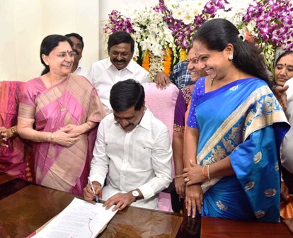 Vemula Prashanth Reddy Minister for Transport, Roads & Buildings, Legislative Affairs & Housing Assume Charge