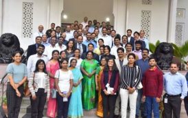 HR Managers of Software Companies Meet with Governor