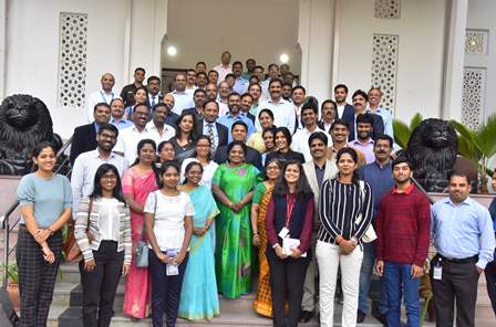 HR Managers of Software Companies Meet with Governor